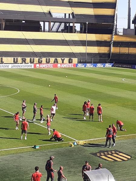 Primeiro treino do Flamengo no Uruguai em preparação para final da Libertadores  - Leo Burlá/UOL