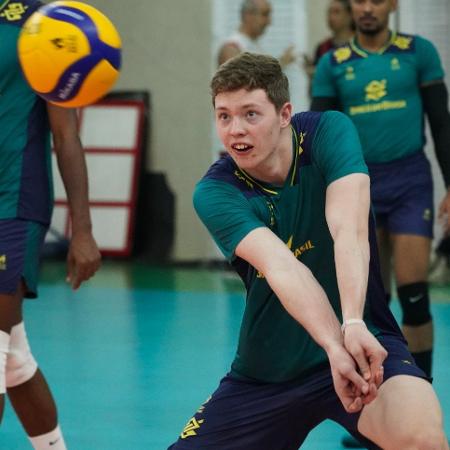 Lukas Bergmann, ponteiro da seleção brasileira de vôlei masculina