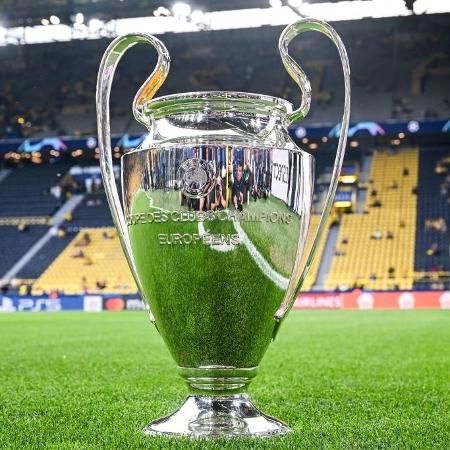 Uefa anuncia mudança no regulamento da Liga dos Campeões