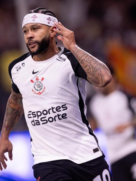 Memphis Depay não renovará com o Corinthians