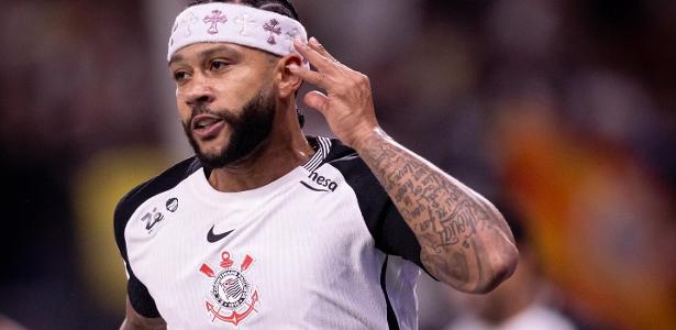 Eliminação aumenta pressão por Memphis, e Corinthians marca novas reuniões