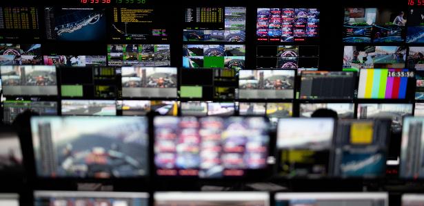 'São 22 bolas em campo': Por que a transmissão da F1 perde tantos lances?