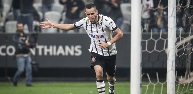 Status de Renato Augusto cresce no Corinthians em 2015 - Ricardo Nogueira/Folhapress