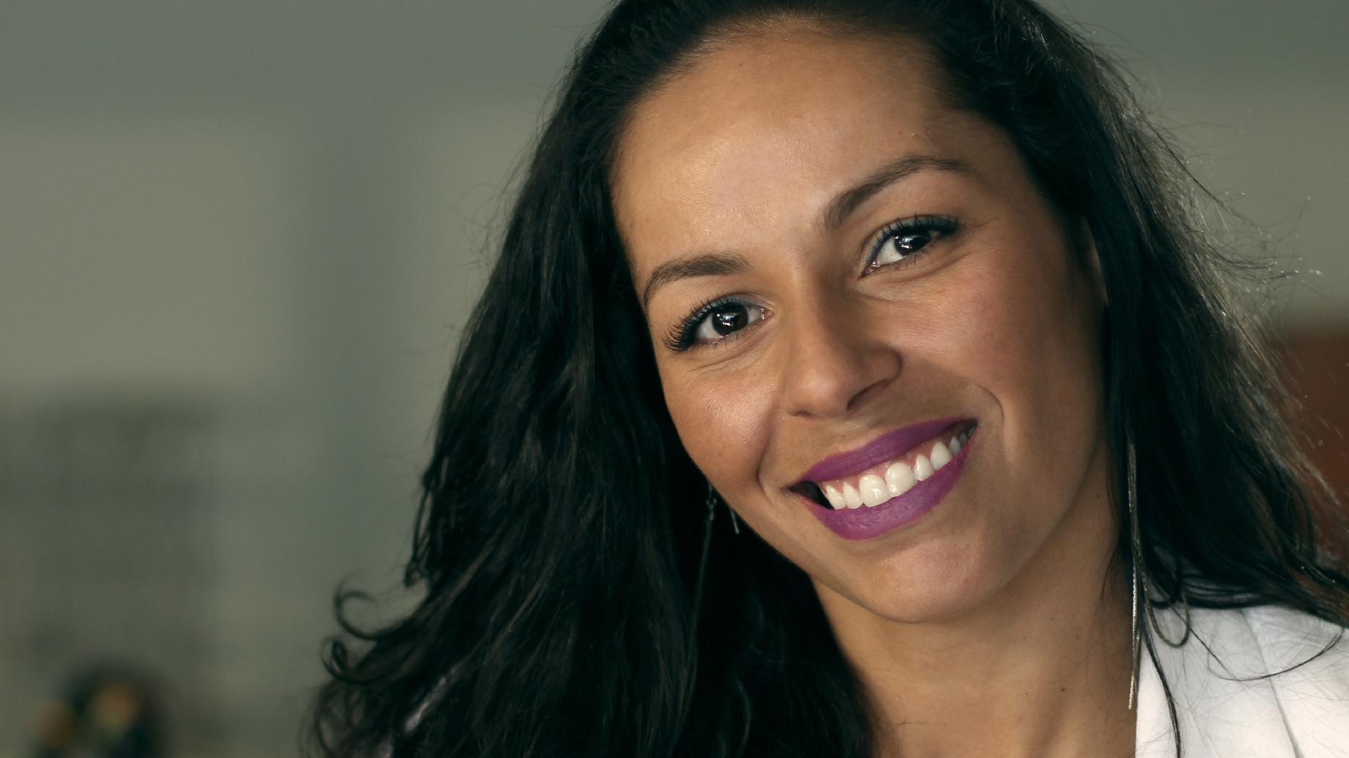 Paula Pequeno, jogadora de vôlei - undefined