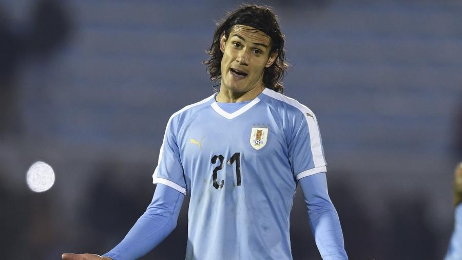 Cavani deve fazer dupla de ataque com Suárez contra o Equador - Pablo PORCIUNCULA BRUNE / AFP
