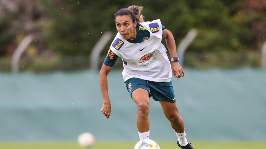 Marta durante treino da seleção feminina do Brasil - Rener Pinheiro / MoWA Press
