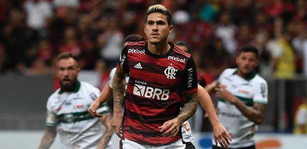 Vitória foi importante para manter o Flamengo sonhando no Brasileirão