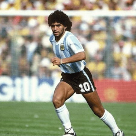  Diego Maradona em ação pela Argentina - Reprodução/Instagram