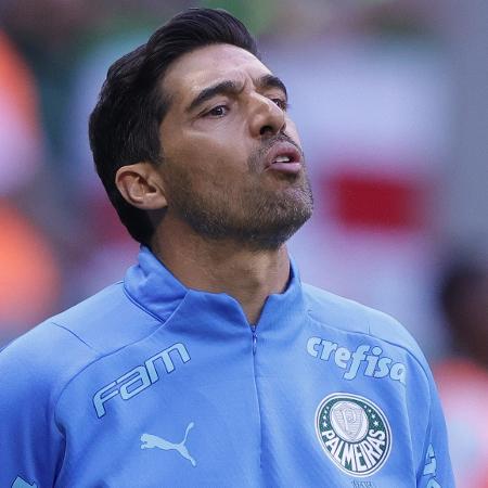 Abel Ferreira reclama com arbitragem em Palmeiras x Cuiabá, duelo do Campeonato Brasileiro - Ettore Chiereguini/AGIF