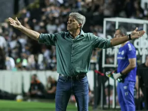 Proposta de Renato Gaúcho de acabar com rebaixamento apavora CBF e clubes