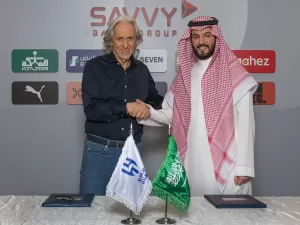 Jorge Jesus renova contrato com o Al-Hilal por uma temporada