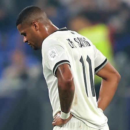 Júnior Santos, do Botafogo, se lamenta durante jogo contra o Pachuca -  Mohamed Farag - FIFA/FIFA via Getty Images