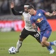 Enquanto Kaio Jorge faz gols, Memphis força cartão e foge do Castelão