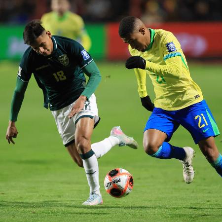 Samuel Lino em ação durante Bolívia x Brasil, jogo das Eliminatórias Samuel Lino em ação durante Bolívia x Brasil, jogo das Eliminatórias