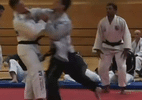 Briga brutal no judô termina com atleta operado e risco de banimento