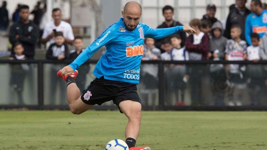 Meia Régis atuou somente uma vez desde a parada para a disputa da Copa América - Daniel Augusto Jr/Ag. Corinthians