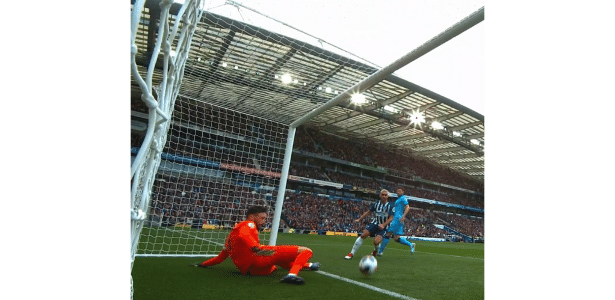3 a 0 no Inglês | Lloris falha feio e sofre lesão chocante em derrota do Tottenham