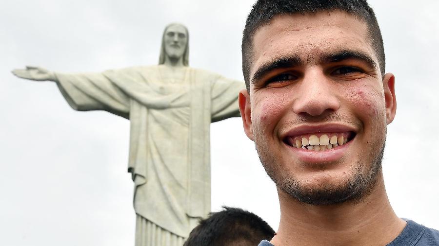 Carlos Alcaraz visita o Cristo Redentor no Rio de Janeiro - Fotojump