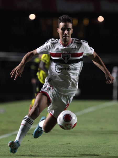 Botafogo tem interesse em contratar Igor Gomes, do São Paulo - Miguel SCHINCARIOL/São Paulo FC