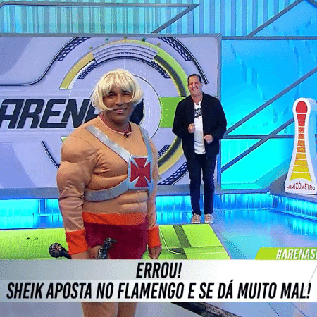 Emerson Sheik se fantasia de He-Man no Arena SBT - Reprodução/Twitter