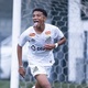 Filho de Robinho participa de treino, e Santos se reapresenta com sete desfalques