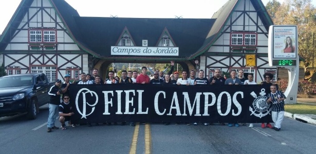 Torcedores de Campos do Jordão planejam assistir mais oito jogos do Corinthians em 2017 - Acervo pessoal