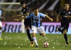 Grêmio terá de se reinventar sem Arthur e com disputa de ex-titulares - AFP PHOTO / EITAN ABRAMOVICH