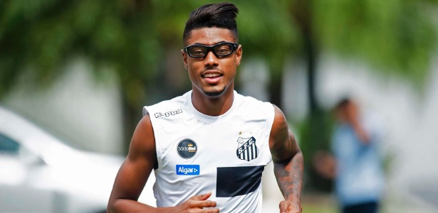 Atacante sofreu cinco lesões no olho direito no primeiro jogo do Santos em 2018 - Divulgação