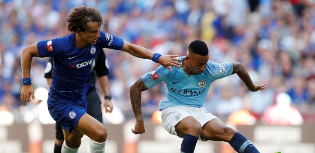 Gabriel Jesus e David Luiz - JOHN SIBLEY/Action Images via Reuters - JOHN SIBLEY/Action Images via Reuters