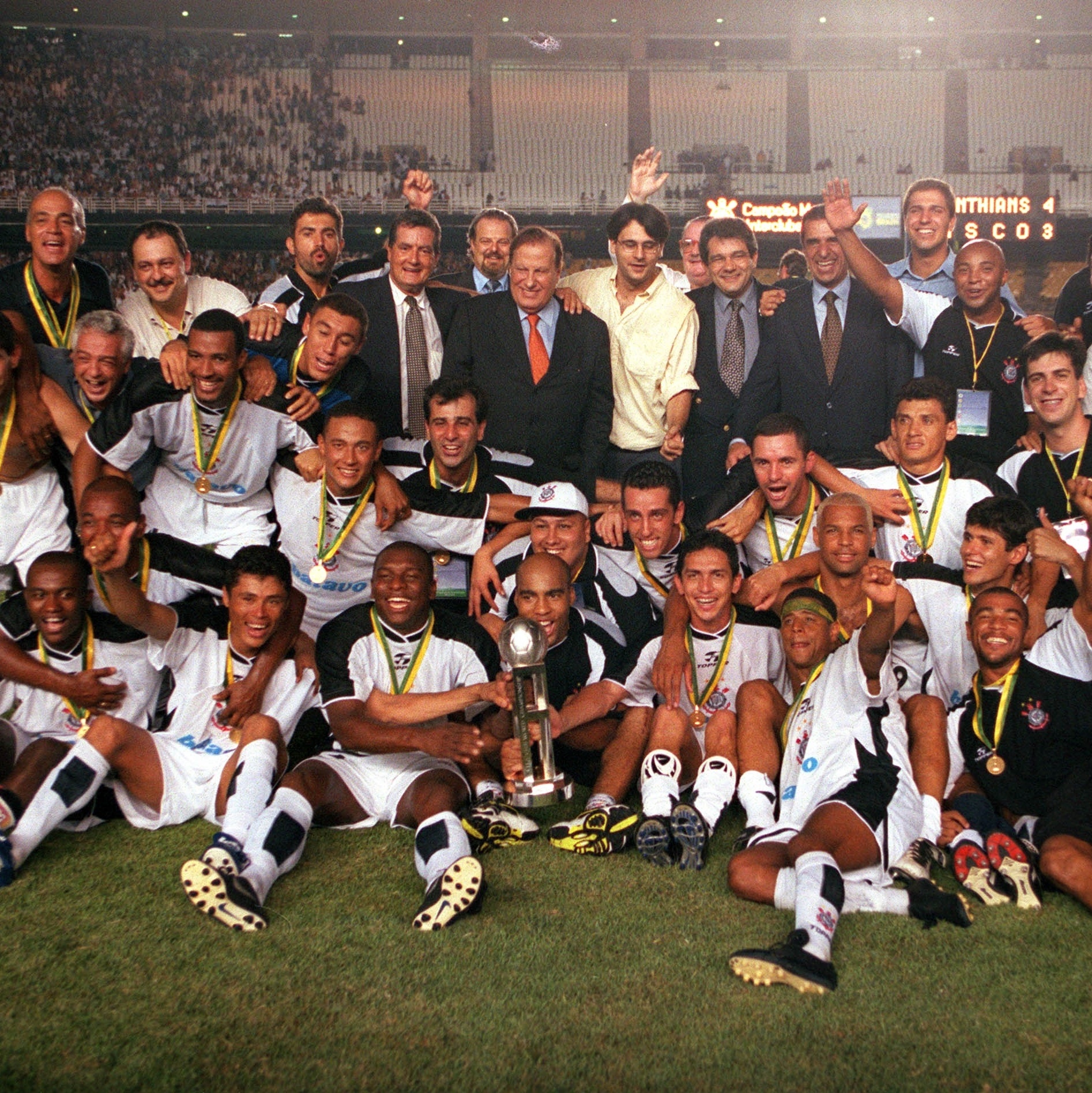 14/01/2000: CORINTHIANS conquista 1º MUNDIAL de Clubes da FIFA