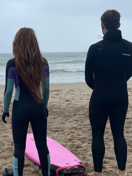 Shakira viajou com filhos para praia onde praticou surfe com Piqué - Reprodução/Instagram