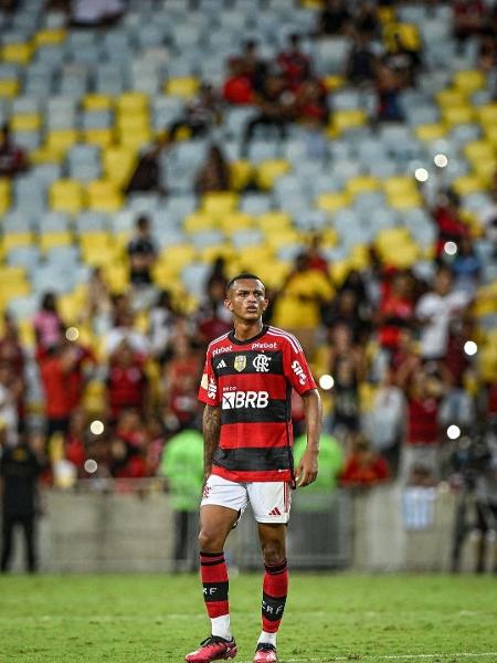 Wesley atuando contra o Grêmio pelo Brasileirão