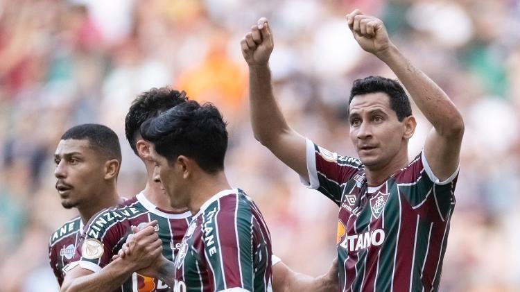 Ganso celebra gol do Fluminense sobre o Bragantino em confronto do Campeonato Brasileiro