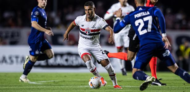 São Paulo conquista vitória na Libertadores com gol de Alisson