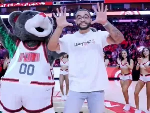 NBA: torcedor acerta cesta do meio da quadra e ganha R$ 153 mil; veja