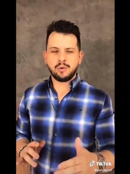Uma discussão para pessoas de todas as idades - Reprodução