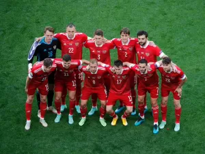 Fornecedora de material esportivo suspende parceria com Federação Russa de  Futebol - Gazeta Esportiva