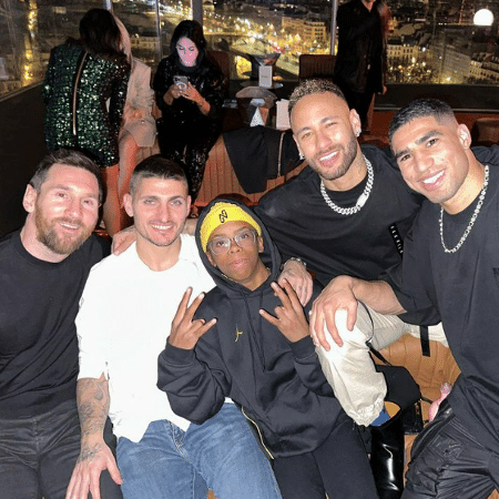 Boca de 09 publicou uma foto com Neymar e Messi  - Reprodução/ArquivoPessoal