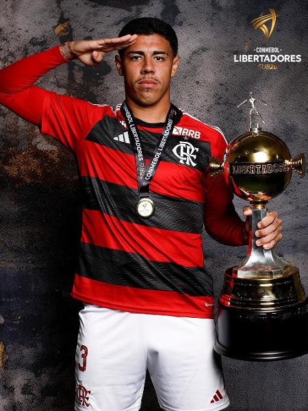 Iago, campeão da Libertadores sub-20 com o Flamengo