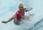 Surfe: Luana vence bateria e avança; Tati e Tainá vão para repescagem - Ben Thouard / AFP