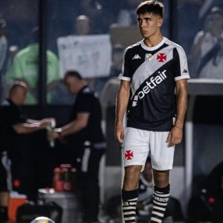 Juan Sforza em ação pelo Vasco