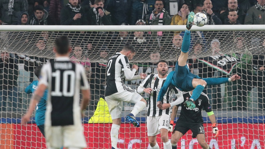 Para Jorge Jesus, Cristiano Ronaldo "não só mostrou capacidade técnica em Turim, mas também capacidade física" - Emilio Andreoli/Getty Images