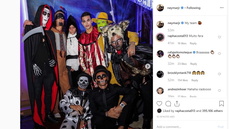 Neymar, de Máskara, mostrou as fantasias dos colegas de PSG em festa de Halloween - Instagram/Reprodução