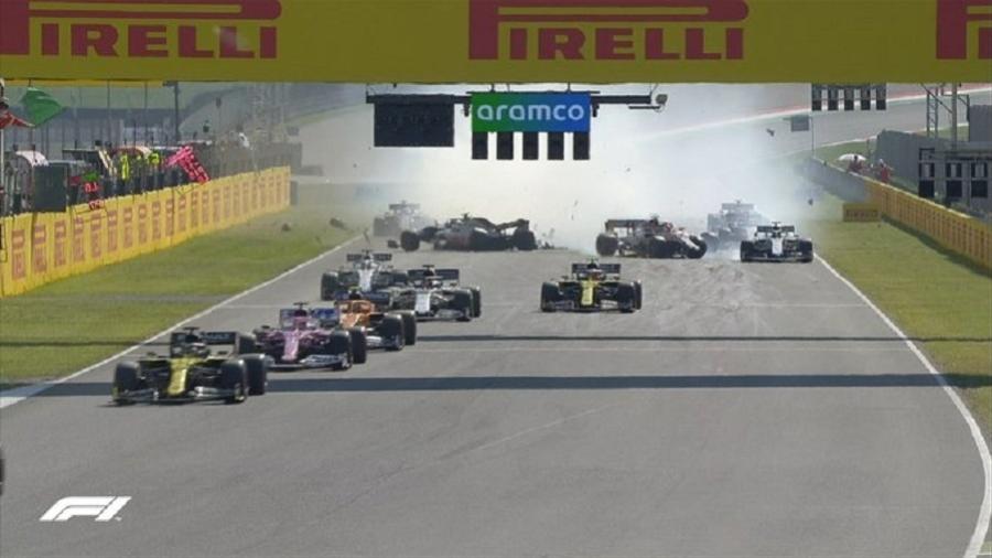 Problemas na relargada do GP da Toscana de F1 - Reprodução/Twitter F1