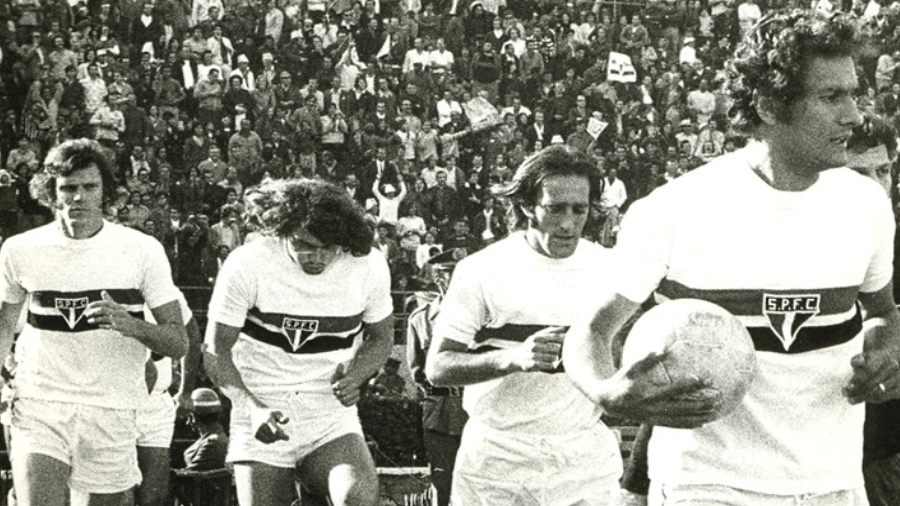 Pedro Rocha, à frente: artilheiro da Copa Libertadores de 1974 pelo São Paulo