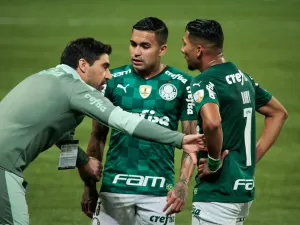 Palmeiras tem ato final em casa com adeus de ídolos e sonho do tri distante