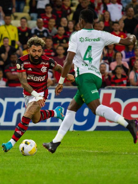 Gabigol em ação pelo Flamengo na partida contra o Cuiabá, válida pelo Campeonato Brasileiro - MARCELO DE MELO/AGÊNCIA F8/ESTADÃO CONTEÚDO