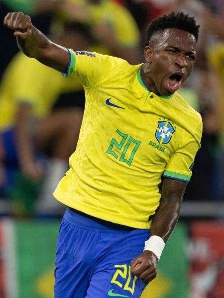 Vinícius Jr comemora gol na Copa do Qatar - Sebastian Frej/MB Media/Getty Images