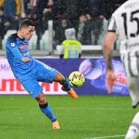 Raspadori marcou o gol da vitória do Napoli contra a Juventus pelo Campeonato Italiano - Valerio Pennicino/Getty Images