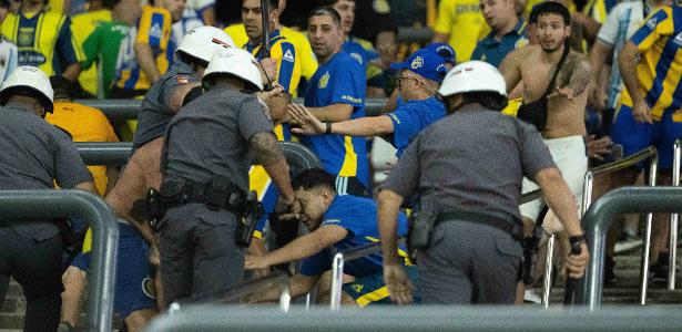 Torcedores de Corinthians e Rosario Central são detidos após confusão